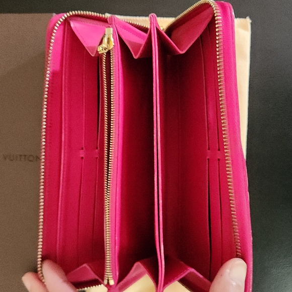 Louis Vuitton Ikat Long Zippy Wallet, Firm price - Picture 4 of 13